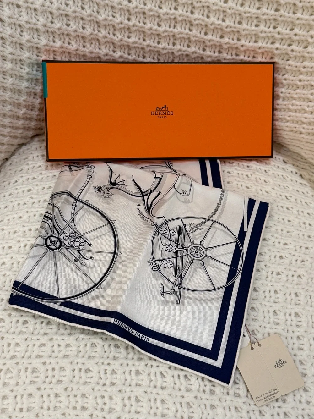 Authentic Hermes Hermès Voitures en Equilibre 45 Silk Scarf Navy and White